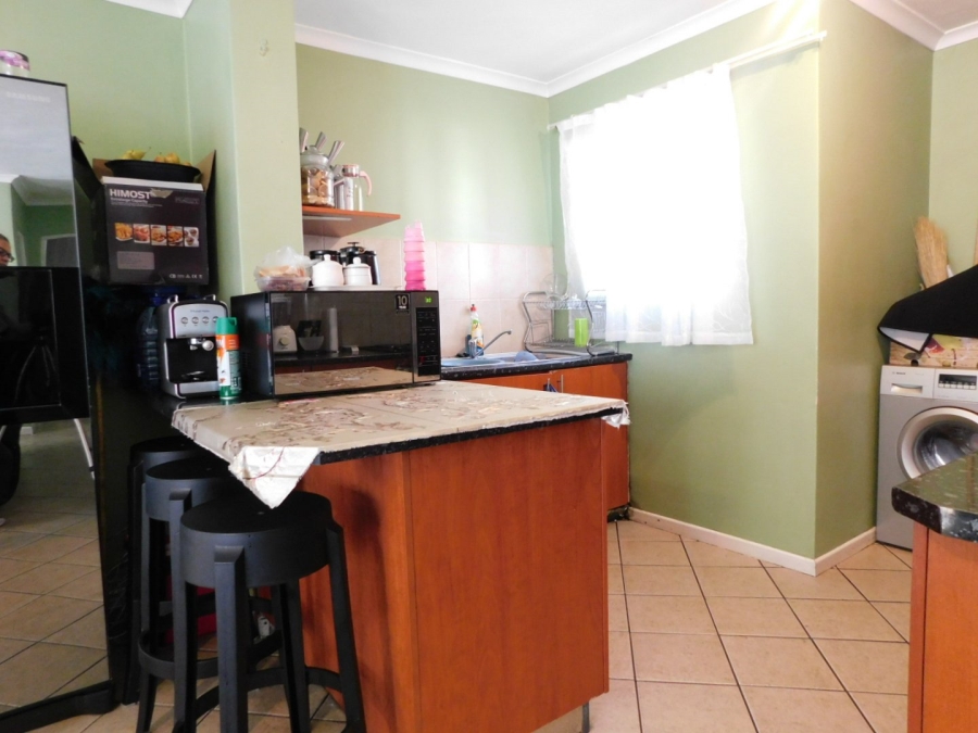 3 Bedroom Property for Sale in Whispering Pines Western Cape